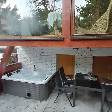 Apartman Blumenwerkstatt Mit Sauna Und Jacuzzi *